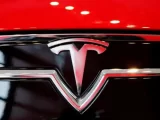 Tesla entrega recorde de veículos no primeiro trimestre, mas produção cai